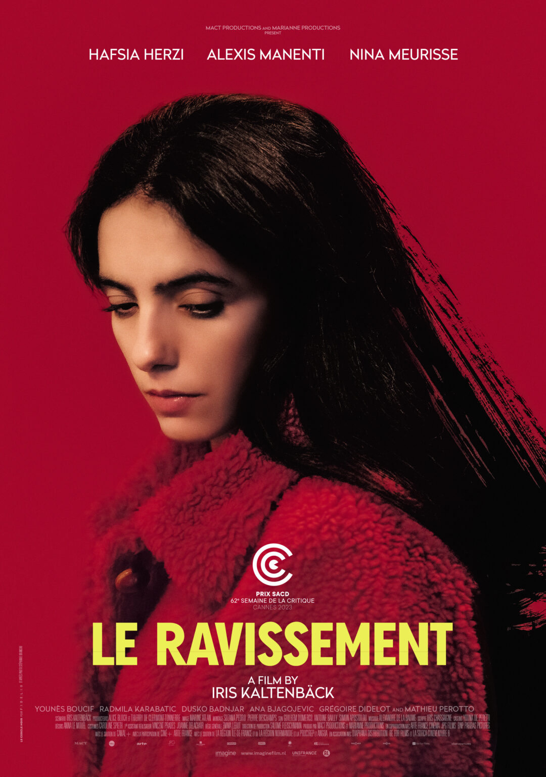 Le-Ravissement_ps_1_jpg_sd-high_copyright-Mact-Productions-Marianne-Productions.jpg